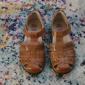 Earth Spirit Faux leather sandals 🌎